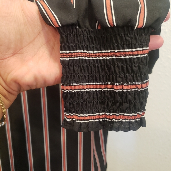 Long sleeve black,red and white stripped blouse - Picture 3 of 7